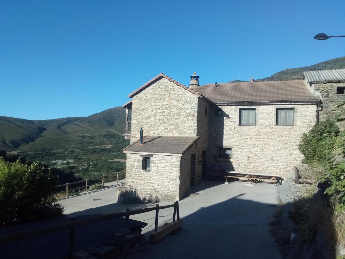 Casa Rural Lo Ferrero Guest House Belsué Exterior foto